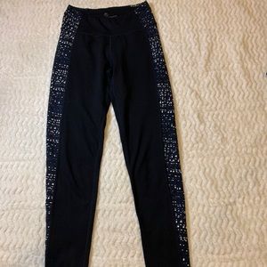 Black Threads 4 Thought leggings